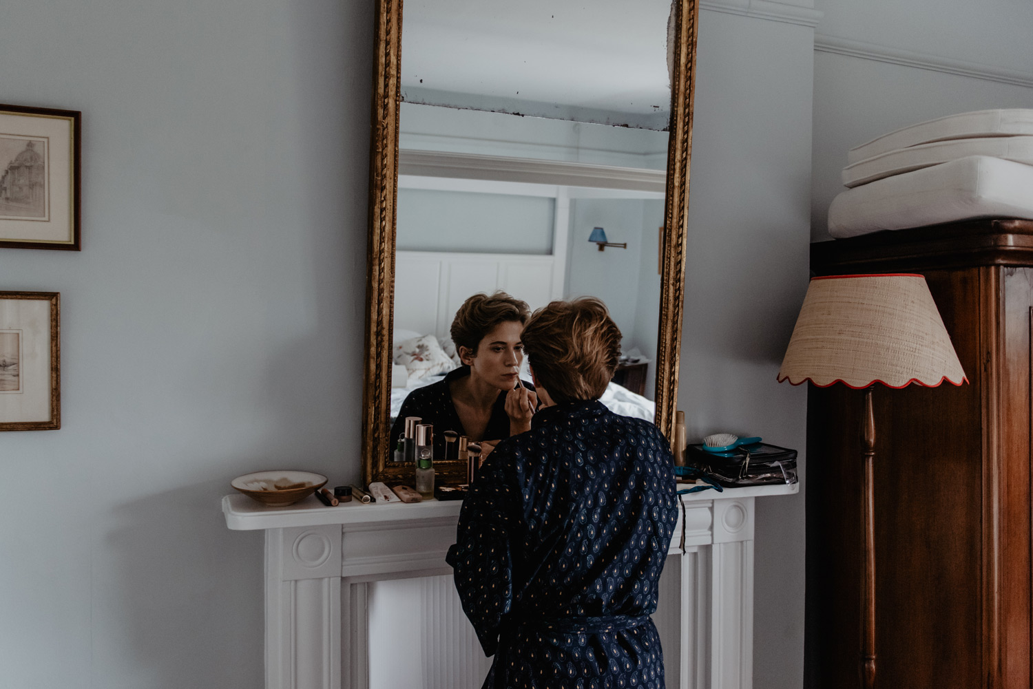 stately home bride getting ready something blue wedding dress vogue photography anne schwarz