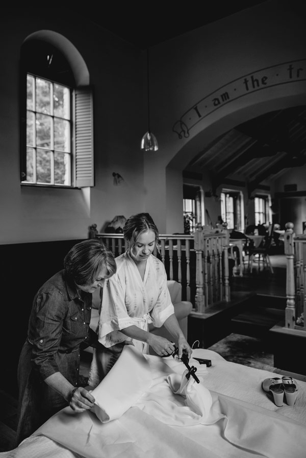 bride getting ready in monmouthshire barn